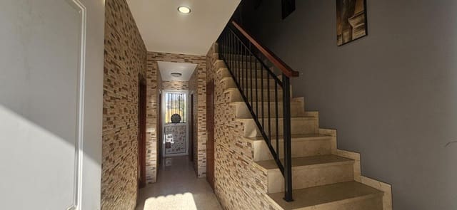 Adosado de 3 habitaciones en Calañas en venta - 69.990 € (Ref: 9569175)