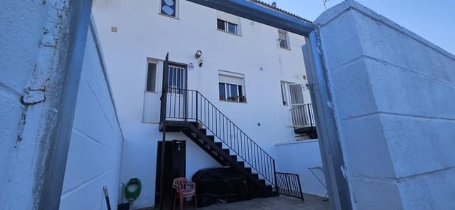 Adosado de 3 habitaciones en Calañas en venta - 69.990 € (Ref: 9569175)