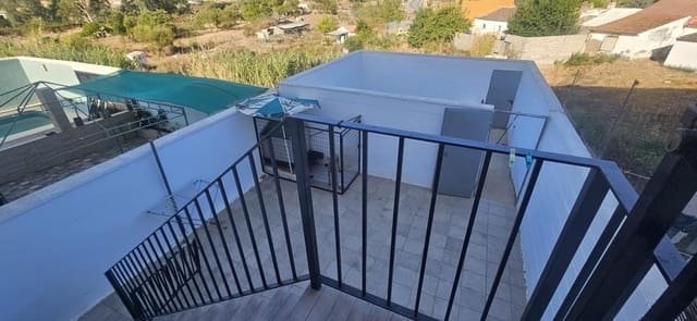Adosado de 3 habitaciones en Calañas en venta - 69.990 € (Ref: 9569175)