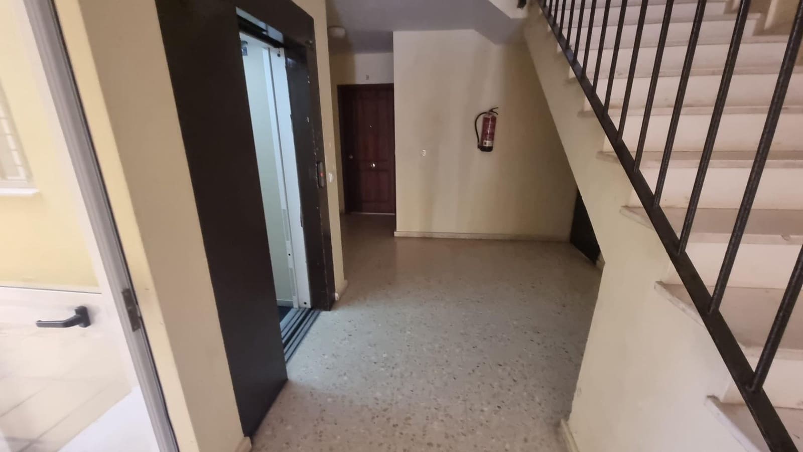 3 slaapkamer Flat te koop in Isla Cristina met garage - € 150.000 (Ref: 9569178)