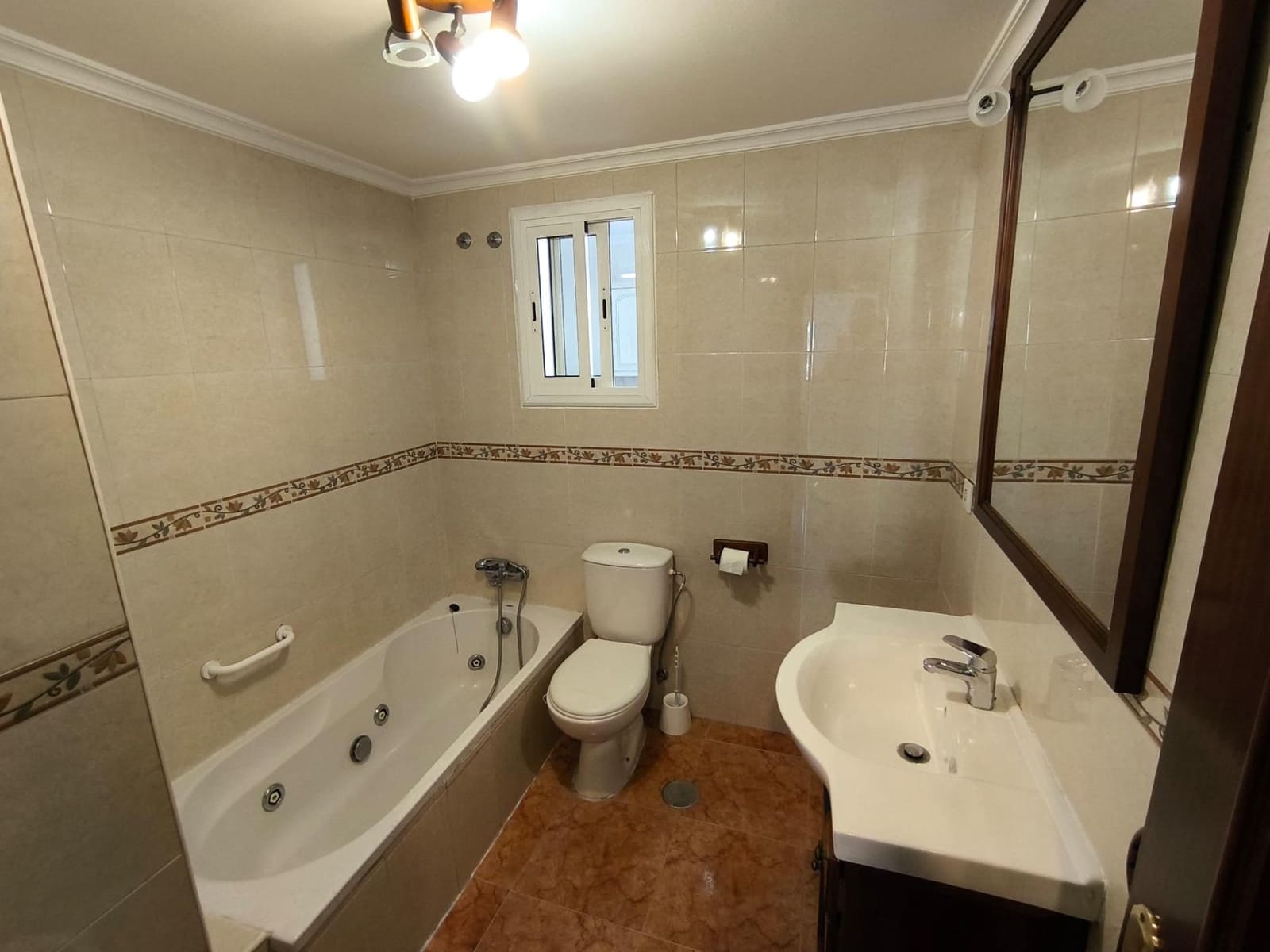 3 bedroom Flat for sale in Huelva city - € 189,000 (Ref: 9569186)