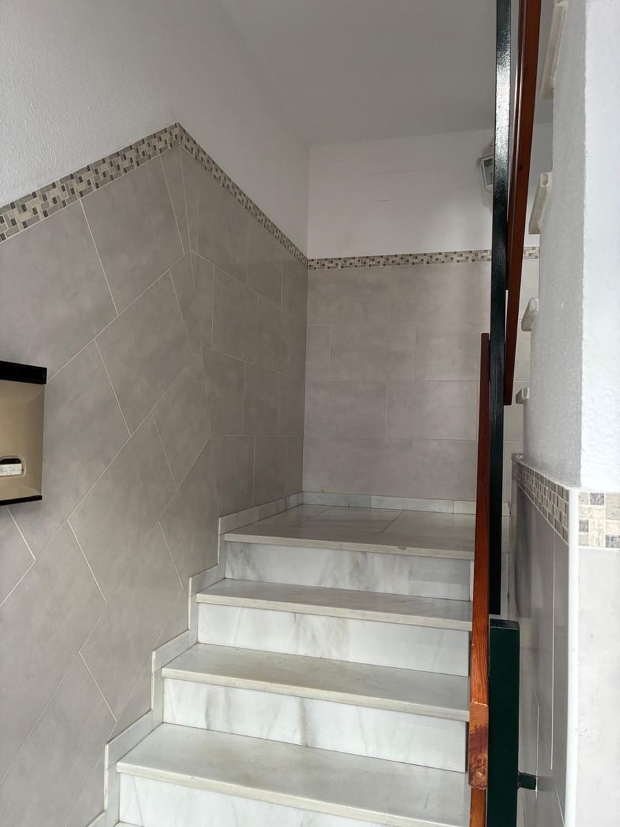 3 bedroom Flat for sale in Gibraleon - € 119,990 (Ref: 9569188)