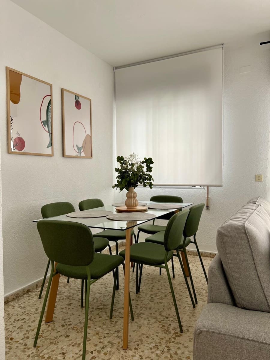 Piso de 3 habitaciones en Punta Umbría en alquiler - 1.800 € (Ref: 9569191)