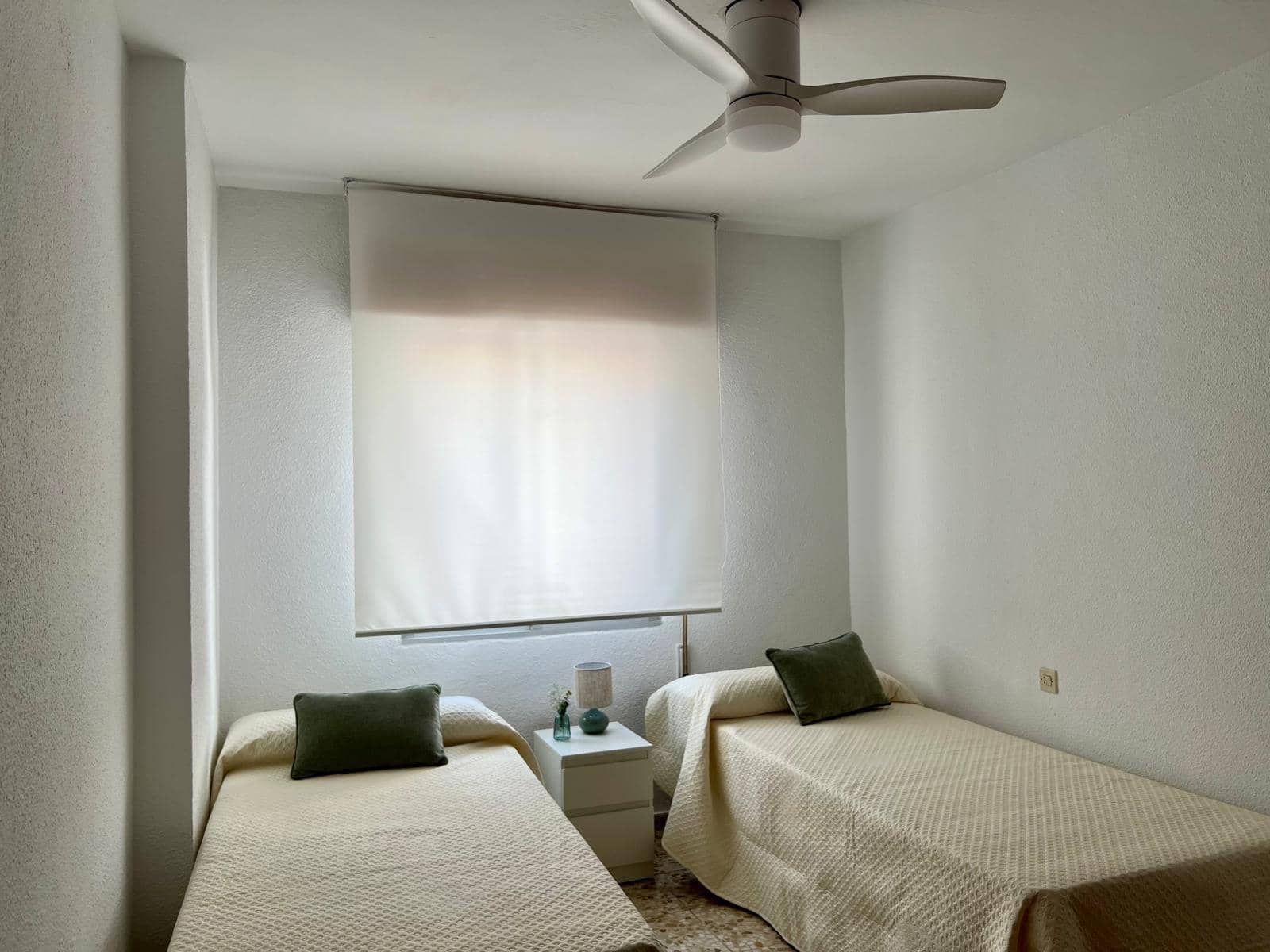 Piso de 3 habitaciones en Punta Umbría en alquiler - 1.800 € (Ref: 9569191)