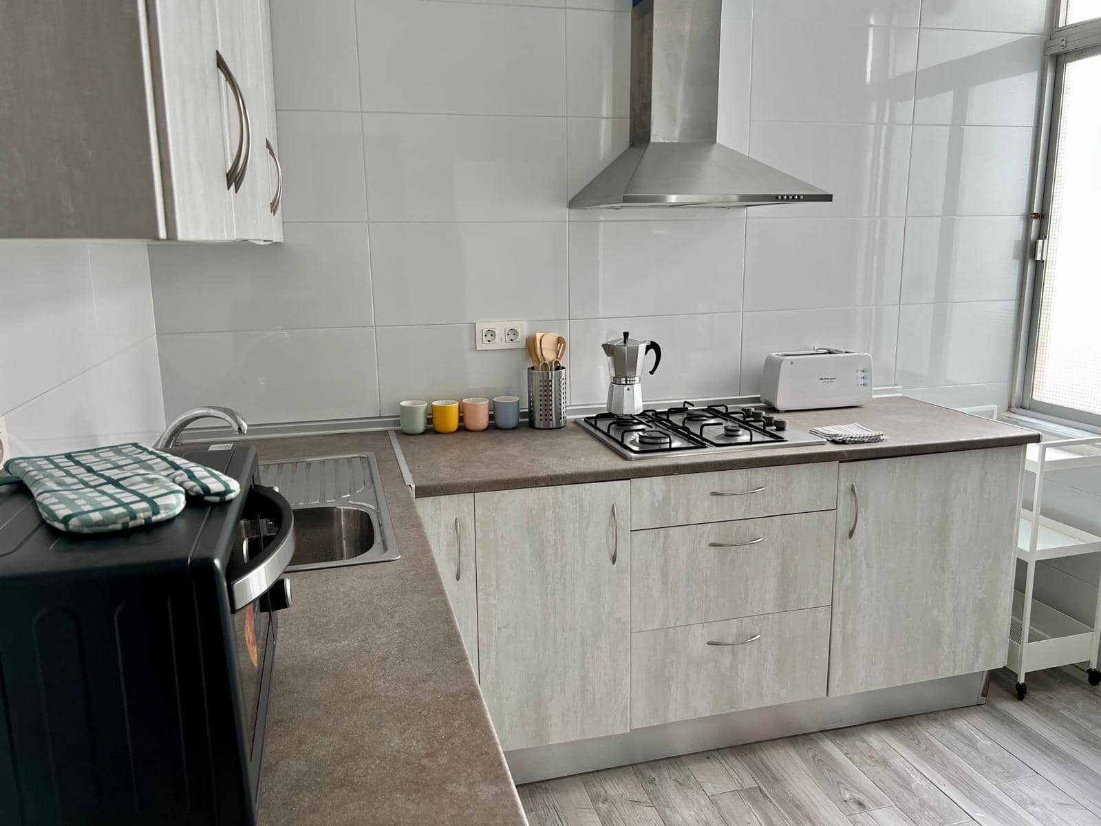 Piso de 3 habitaciones en Punta Umbría en alquiler - 1.800 € (Ref: 9569191)