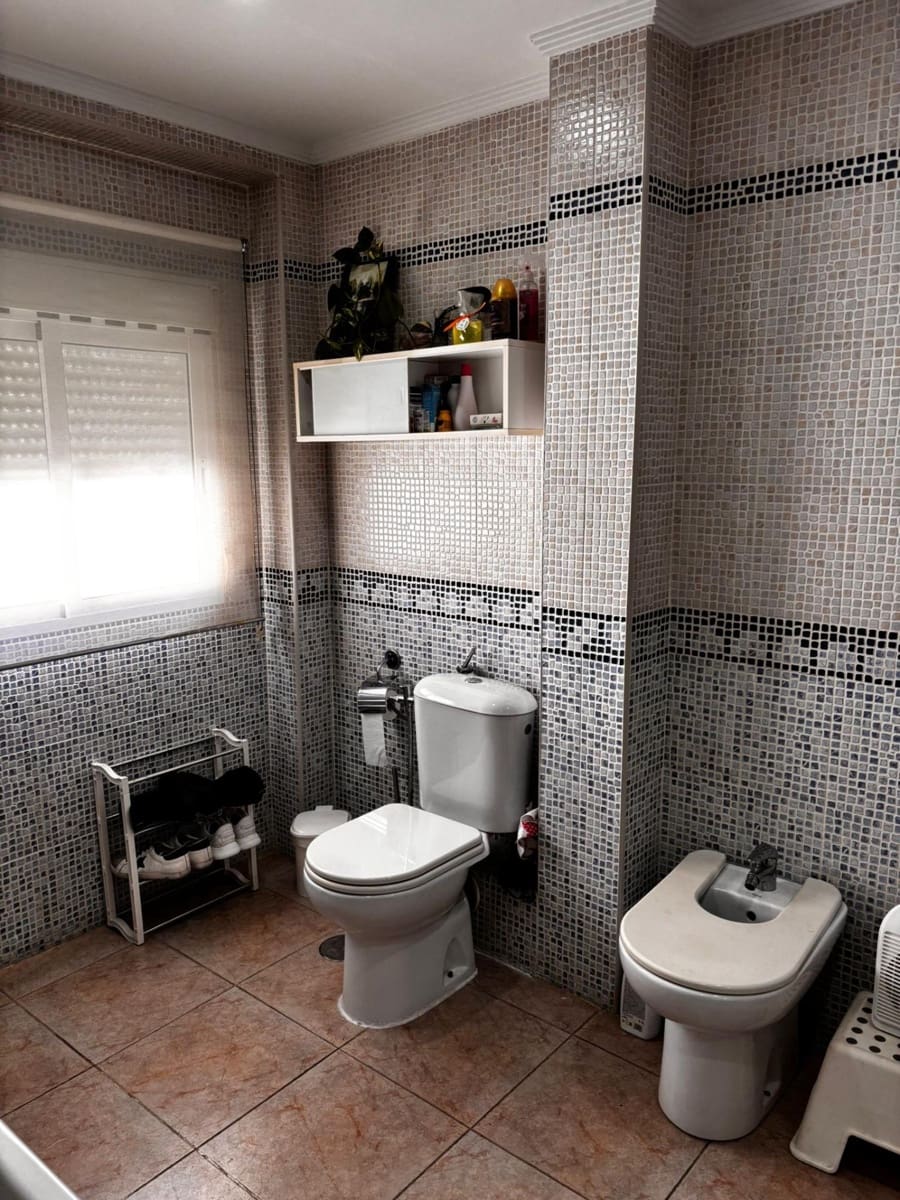 3 sypialnia Mieszkanie na sprzedaż w Miasto Huelva - 150 000 € (Ref: 9569192)