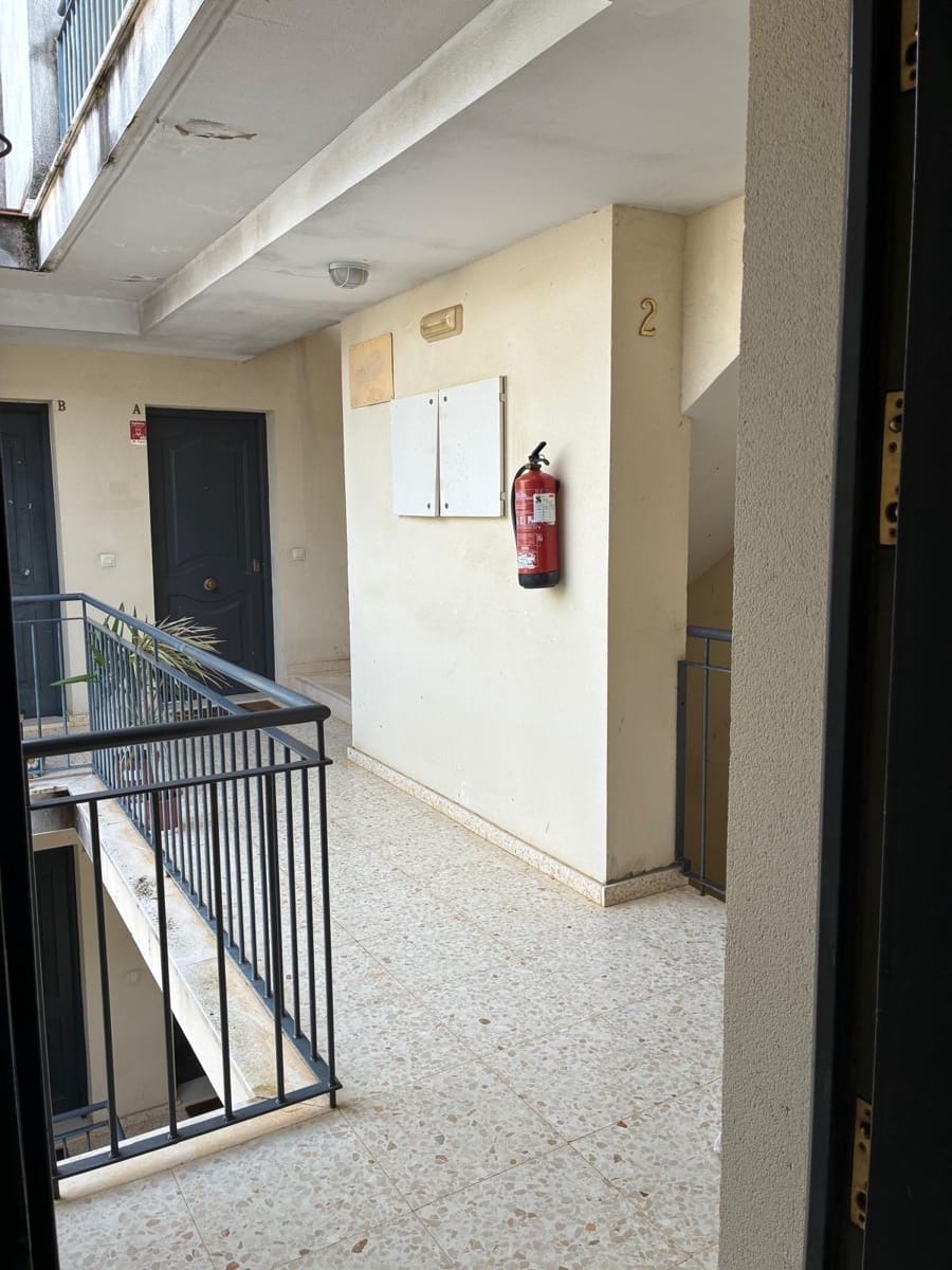 Piso de 3 habitaciones en Gibraleón en venta - 84.999 € (Ref: 9615384)