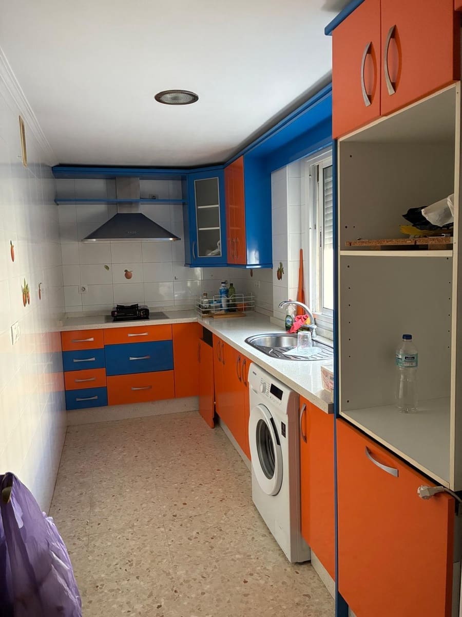 Piso de 3 habitaciones en Gibraleón en venta - 84.999 € (Ref: 9615384)