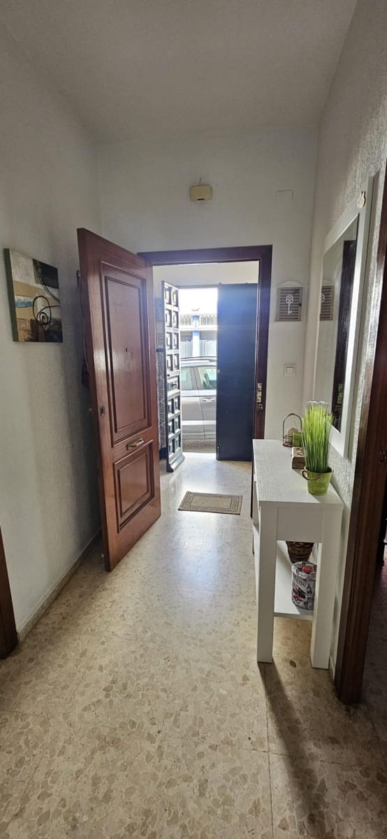 3 bedroom Apartment for sale in Gibraleon - € 149,990 (Ref: 9839215)