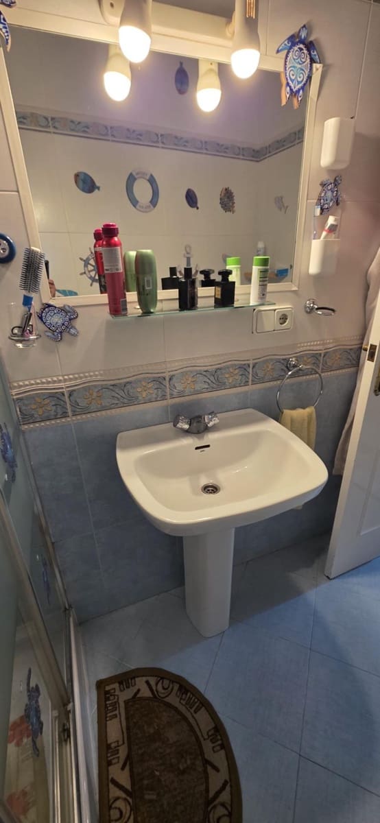 Piso de 3 habitaciones en Gibraleón en venta - 116.000 € (Ref: 9846189)