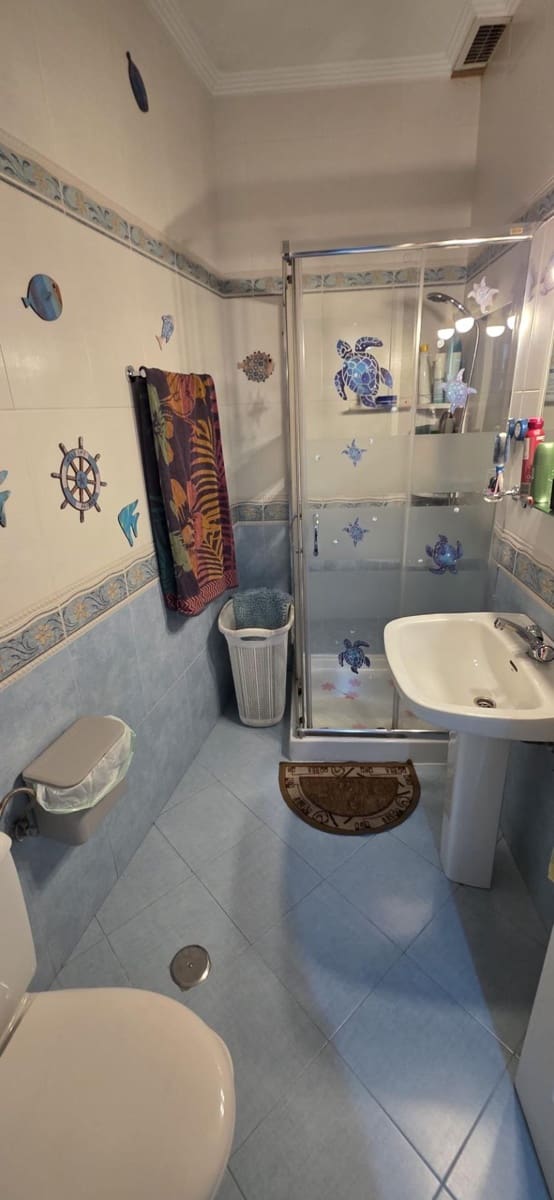 Piso de 3 habitaciones en Gibraleón en venta - 116.000 € (Ref: 9846189)