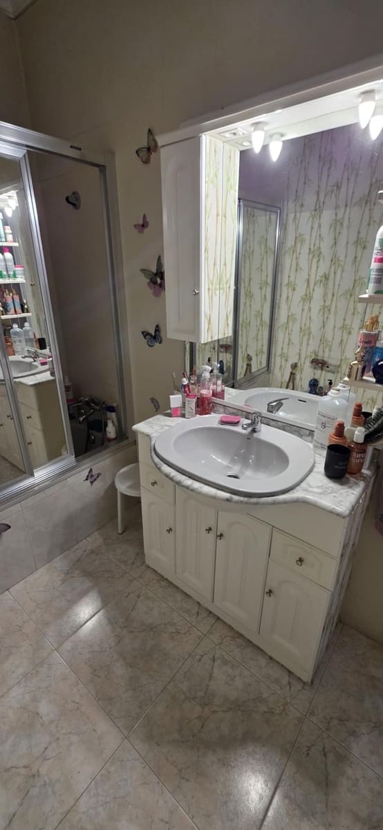 Piso de 3 habitaciones en Gibraleón en venta - 116.000 € (Ref: 9846189)
