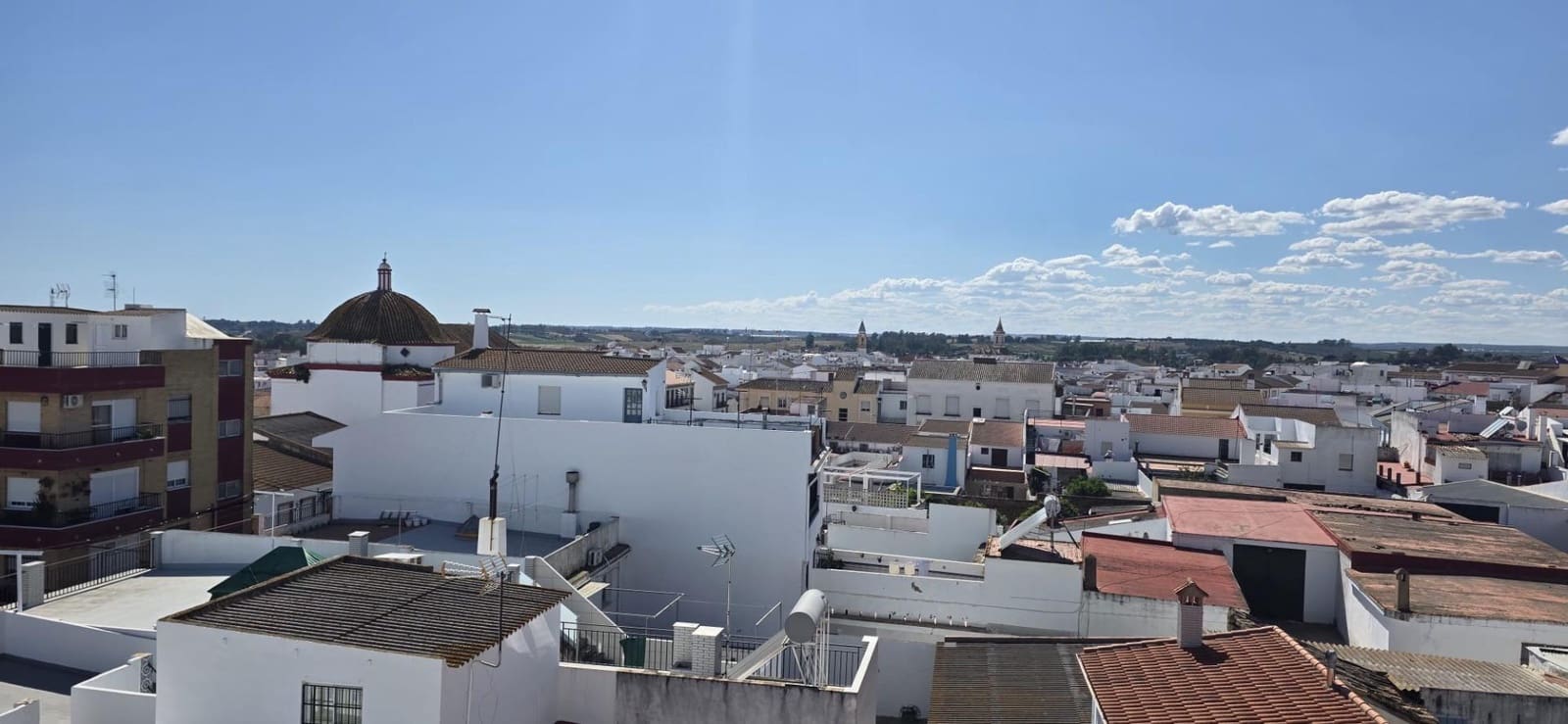 Piso de 3 habitaciones en Gibraleón en venta - 116.000 € (Ref: 9846189)