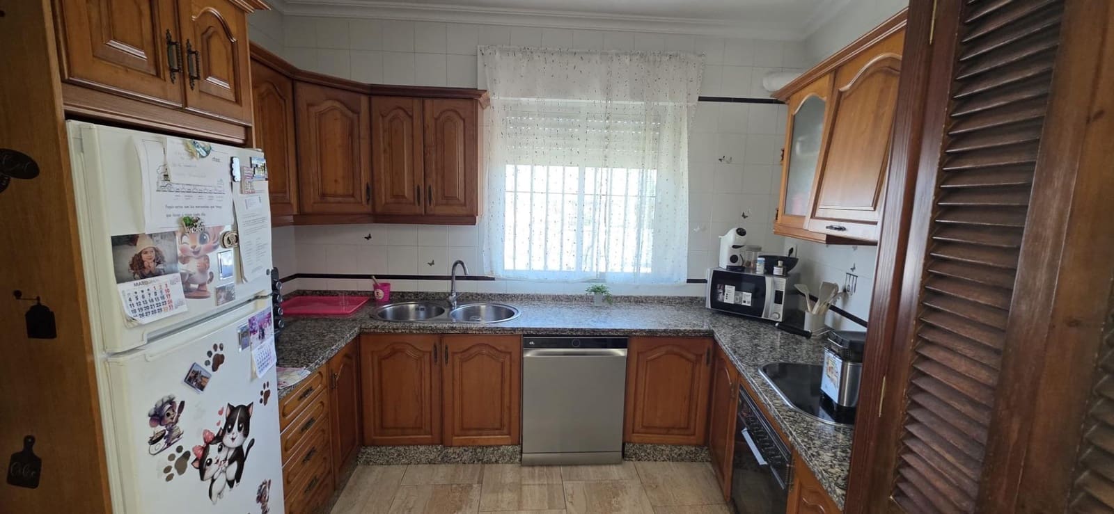 Piso de 3 habitaciones en Gibraleón en venta - 116.000 € (Ref: 9846189)