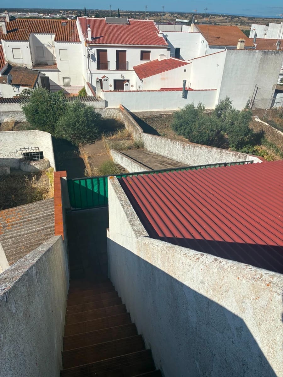 2 bedroom Flat for sale in Villanueva de los Castillejos - € 84,990 (Ref: 9881906)