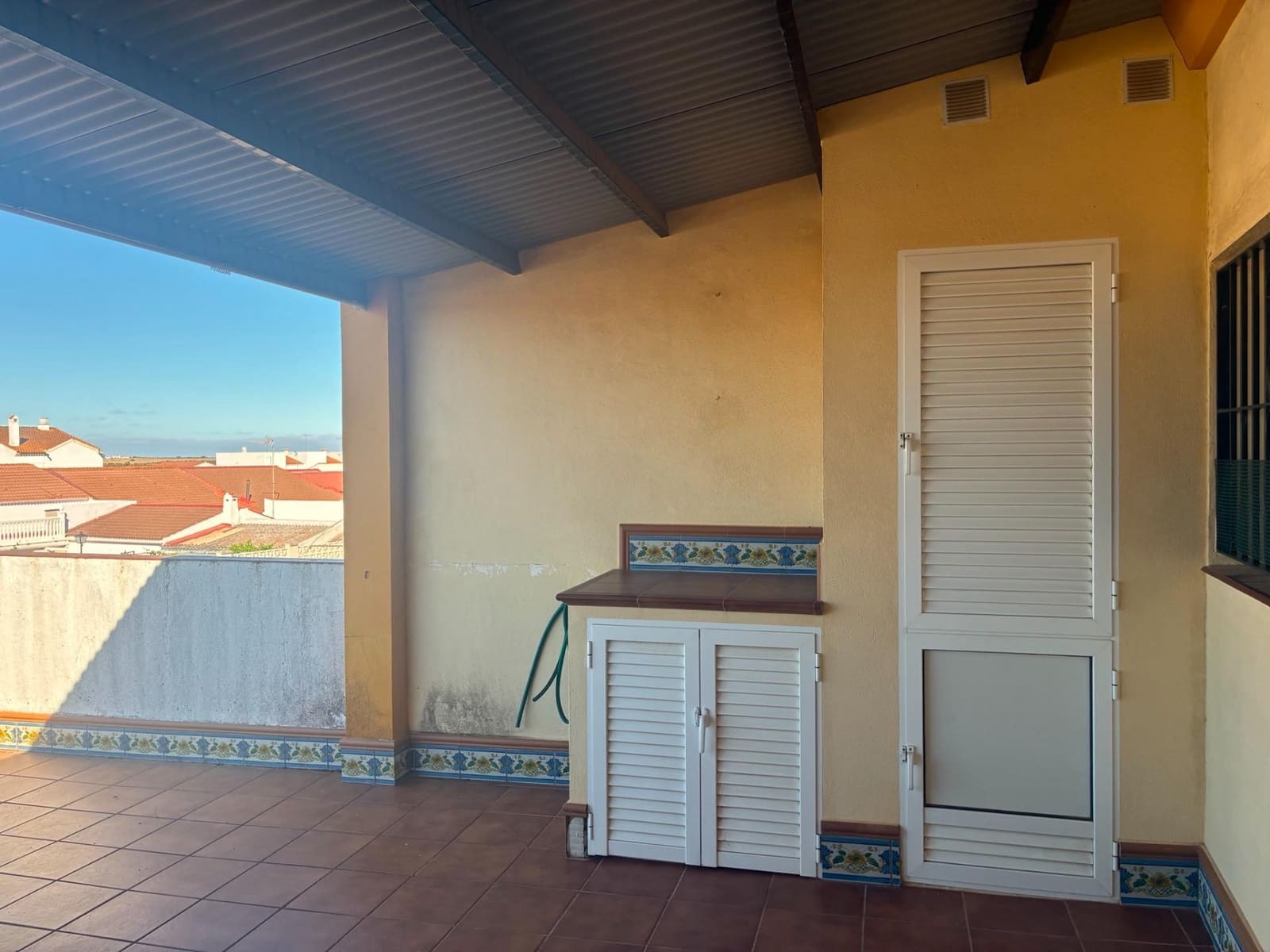 2 bedroom Flat for sale in Villanueva de los Castillejos - € 84,990 (Ref: 9881906)