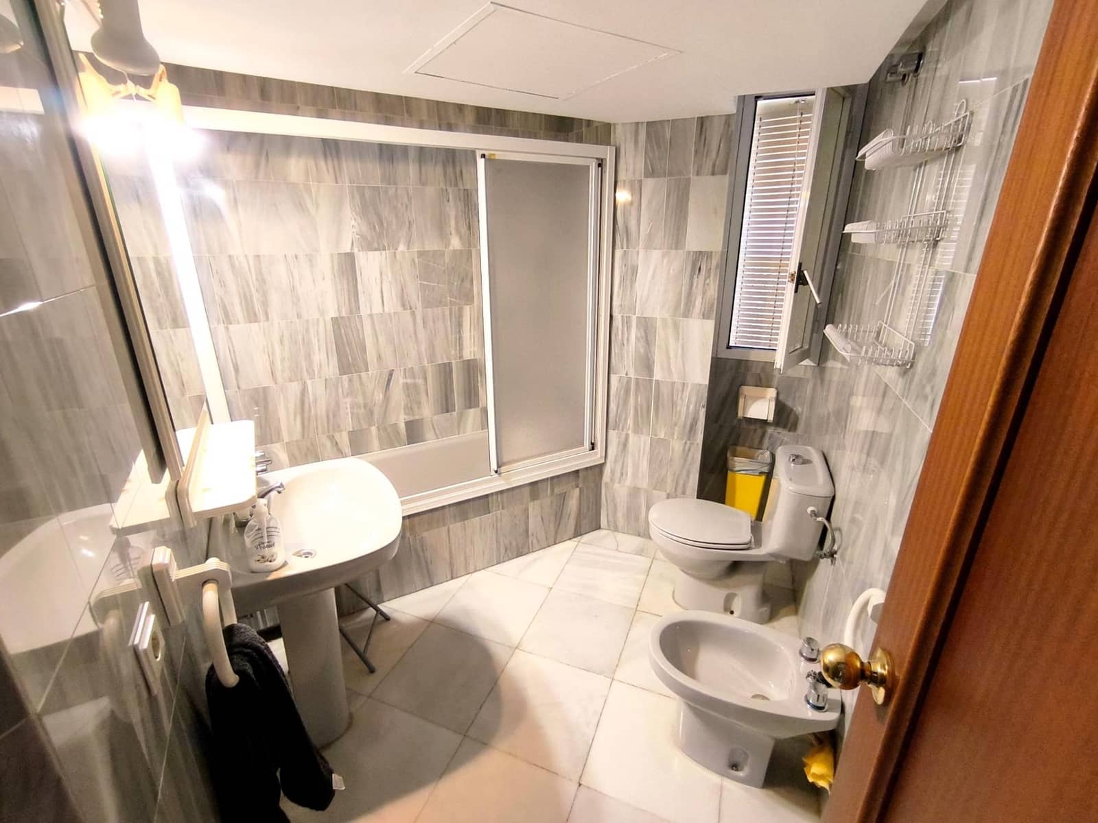 4 bedroom Flat for sale in Huelva city - € 270,000 (Ref: 9899143)