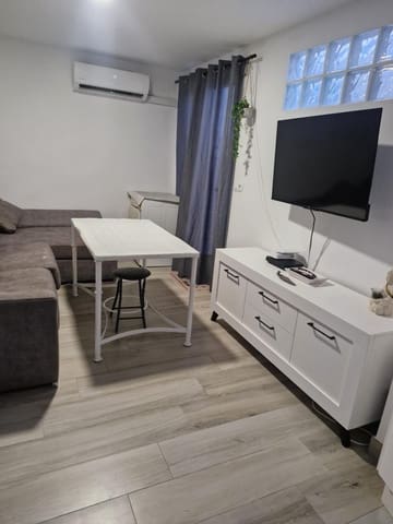 2 bedroom Bungalow for rent in Punta Umbría - € 3,500 (Ref: 9929351)