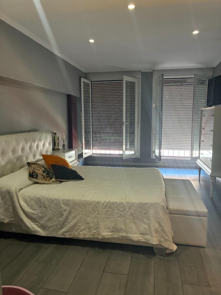 3 bedroom Terraced Villa for sale in Gibraleon with garage - € 249,990 (Ref: 9936352)