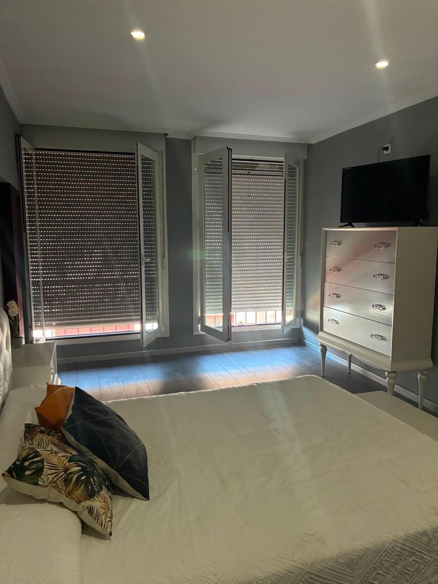 3 bedroom Terraced Villa for sale in Gibraleon with garage - € 249,990 (Ref: 9936352)