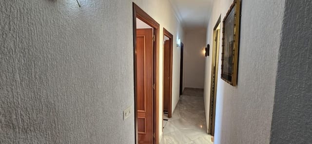 4 makuuhuone Asunto myytävänä paikassa Gibraleón - 160 000 € (Ref: 9966625)