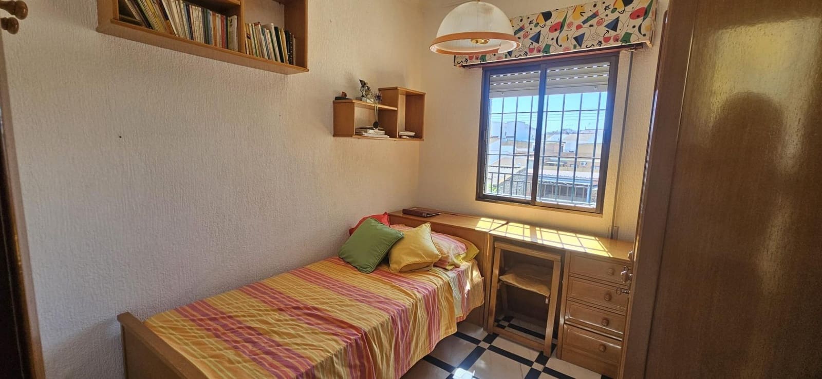 4 bedroom Flat for sale in Gibraleon - € 160,000 (Ref: 9966625)