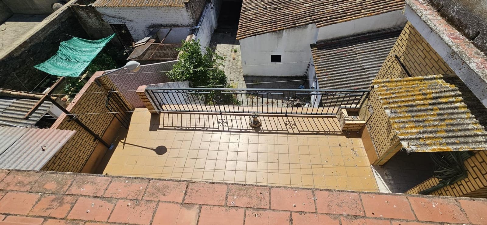 4 bedroom Flat for sale in Gibraleon - € 160,000 (Ref: 9966625)