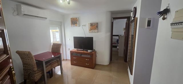 3 makuuhuone Asunto myytävänä paikassa Huelva kaupunki - 99 000 € (Ref: 9966626)