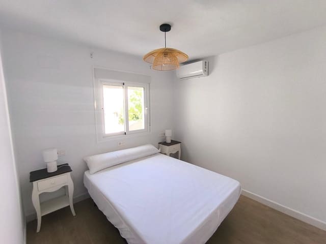 Piso de 3 habitaciones en Huelva ciudad en alquiler - 1.100 € (Ref: 9966627)