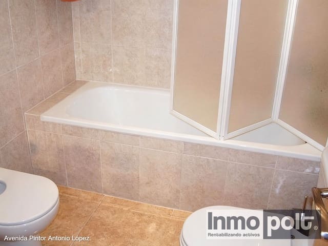 3 slaapkamer Flat te huur in Olula del Río - € 650 (Ref: 9691542)