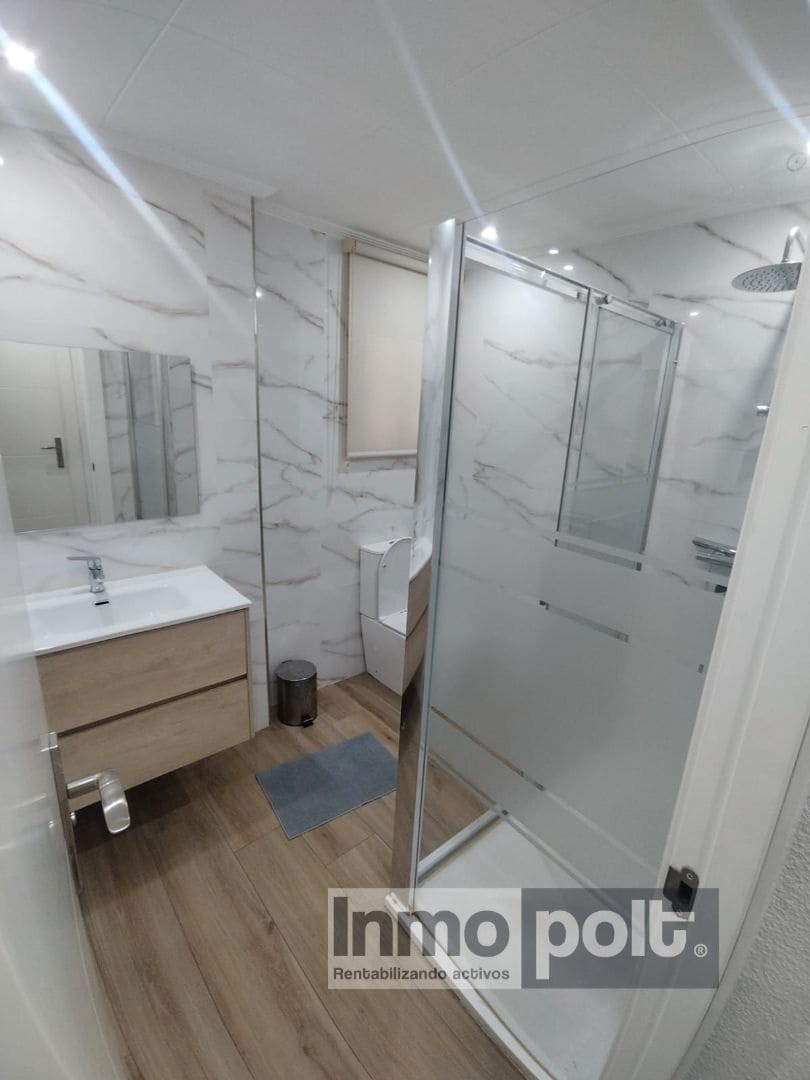 3 bedroom Flat for rent in Alcantarilla - € 800 (Ref: 9691548)