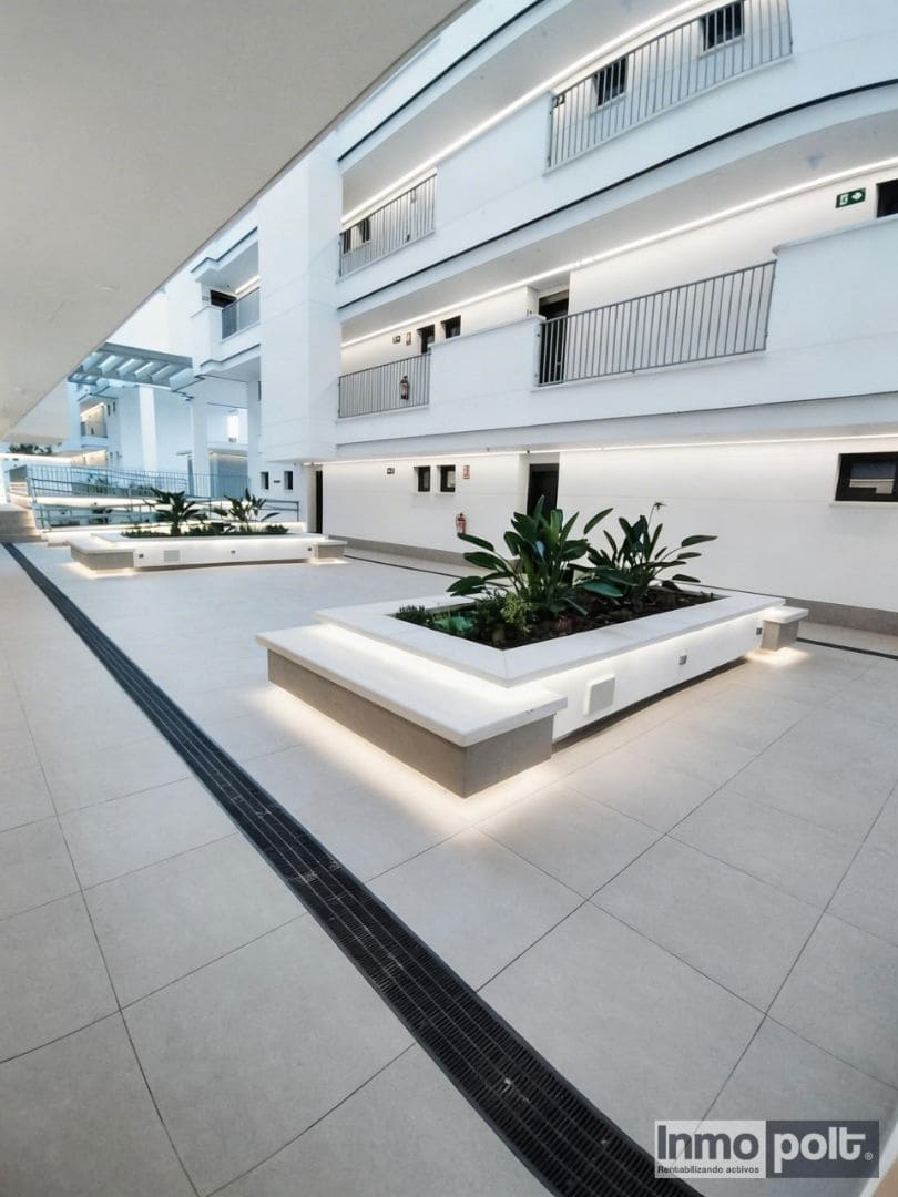 2 bedroom Apartment for rent in Murcia city with pool - € 960 (Ref: 9691549)