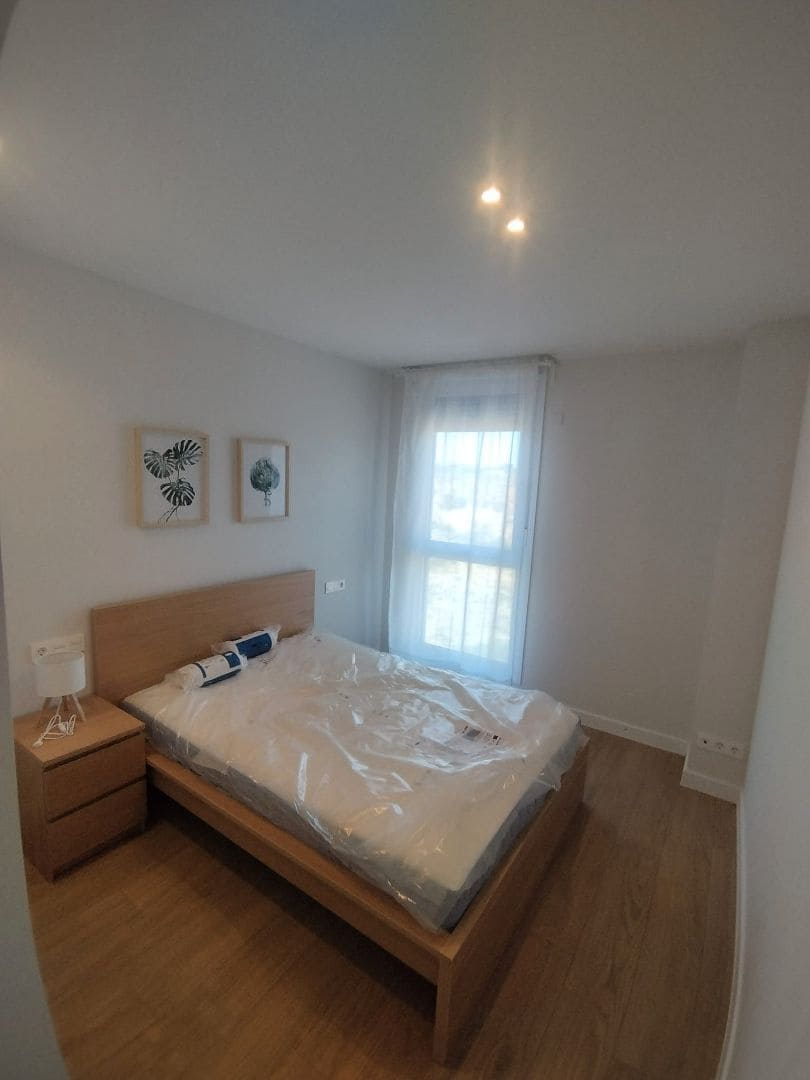 2 bedroom Apartment for rent in Murcia city with pool - € 960 (Ref: 9691549)