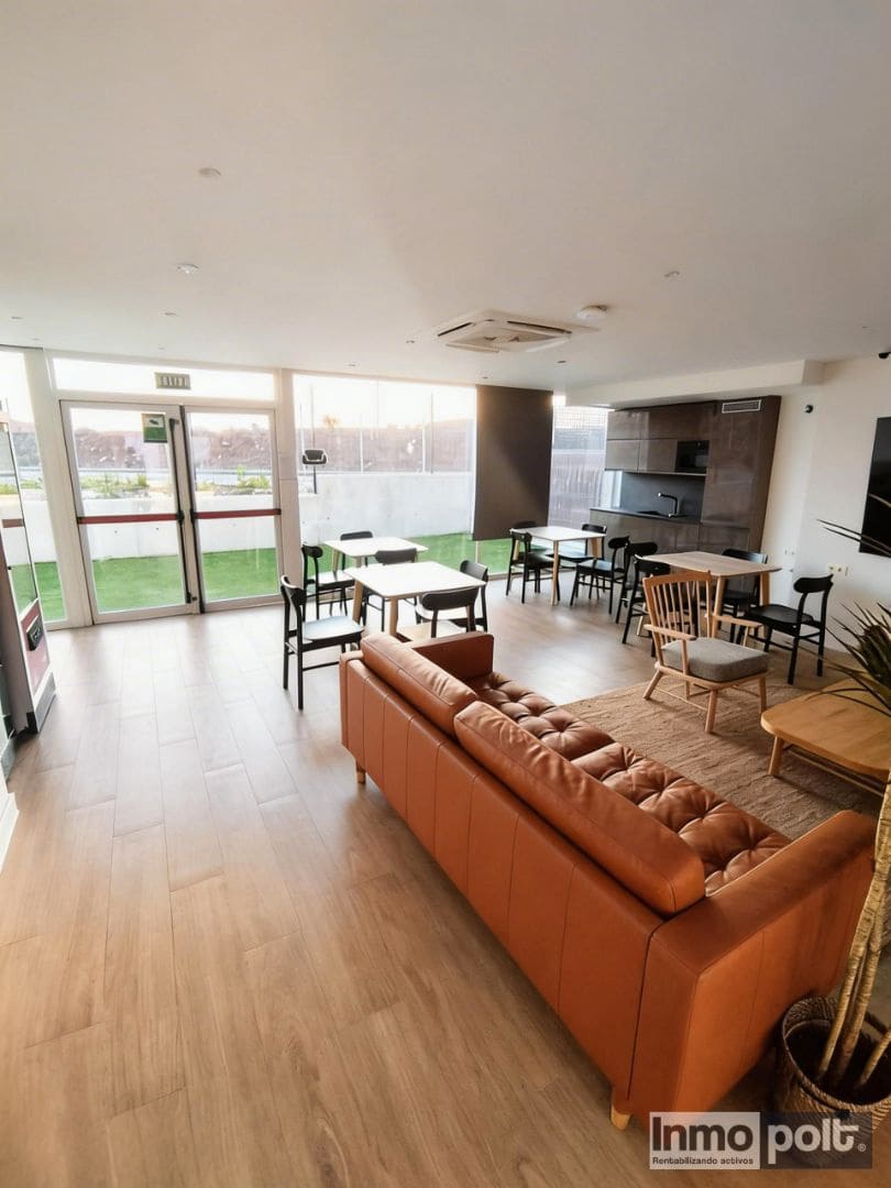 2 bedroom Apartment for rent in Murcia city with pool - € 960 (Ref: 9691549)