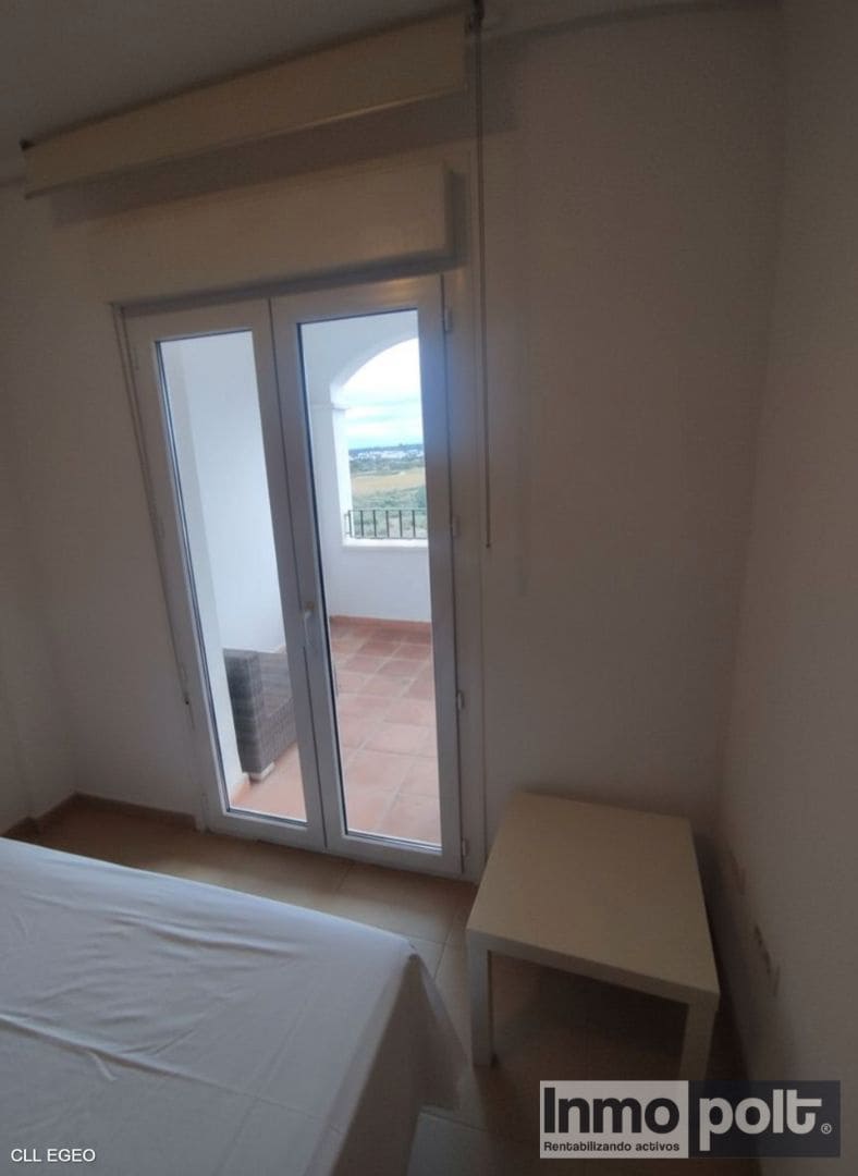 2 bedroom Flat for sale in Murcia city with pool garage - € 150,000 (Ref: 9691553)