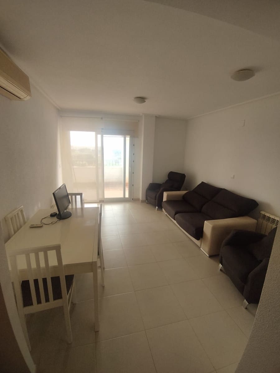 2 bedroom Flat for rent in Sucina with pool garage - € 650 (Ref: 9691554)
