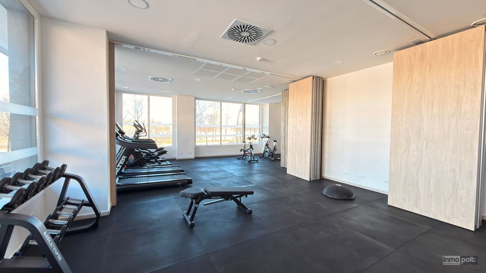 Appartement de 2 chambres à louer à Tres Cantos avec piscine garage - 1 500 € (Ref: 9691556)