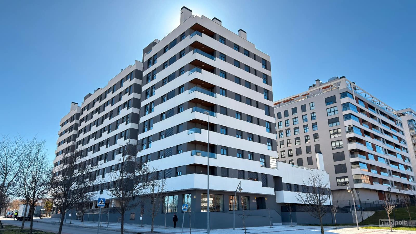 Appartement de 2 chambres à louer à Tres Cantos avec piscine garage - 1 500 € (Ref: 9691556)