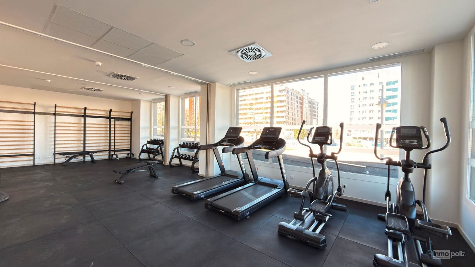 Appartement de 2 chambres à louer à Tres Cantos avec piscine garage - 1 500 € (Ref: 9691556)