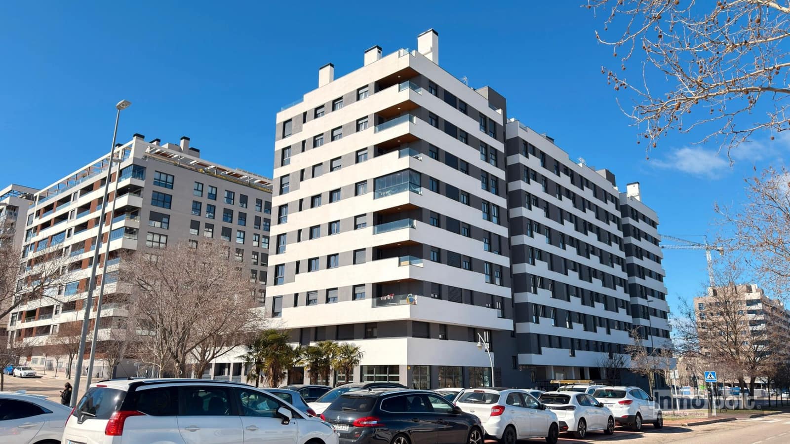 Appartement de 2 chambres à louer à Tres Cantos avec piscine garage - 1 500 € (Ref: 9691556)