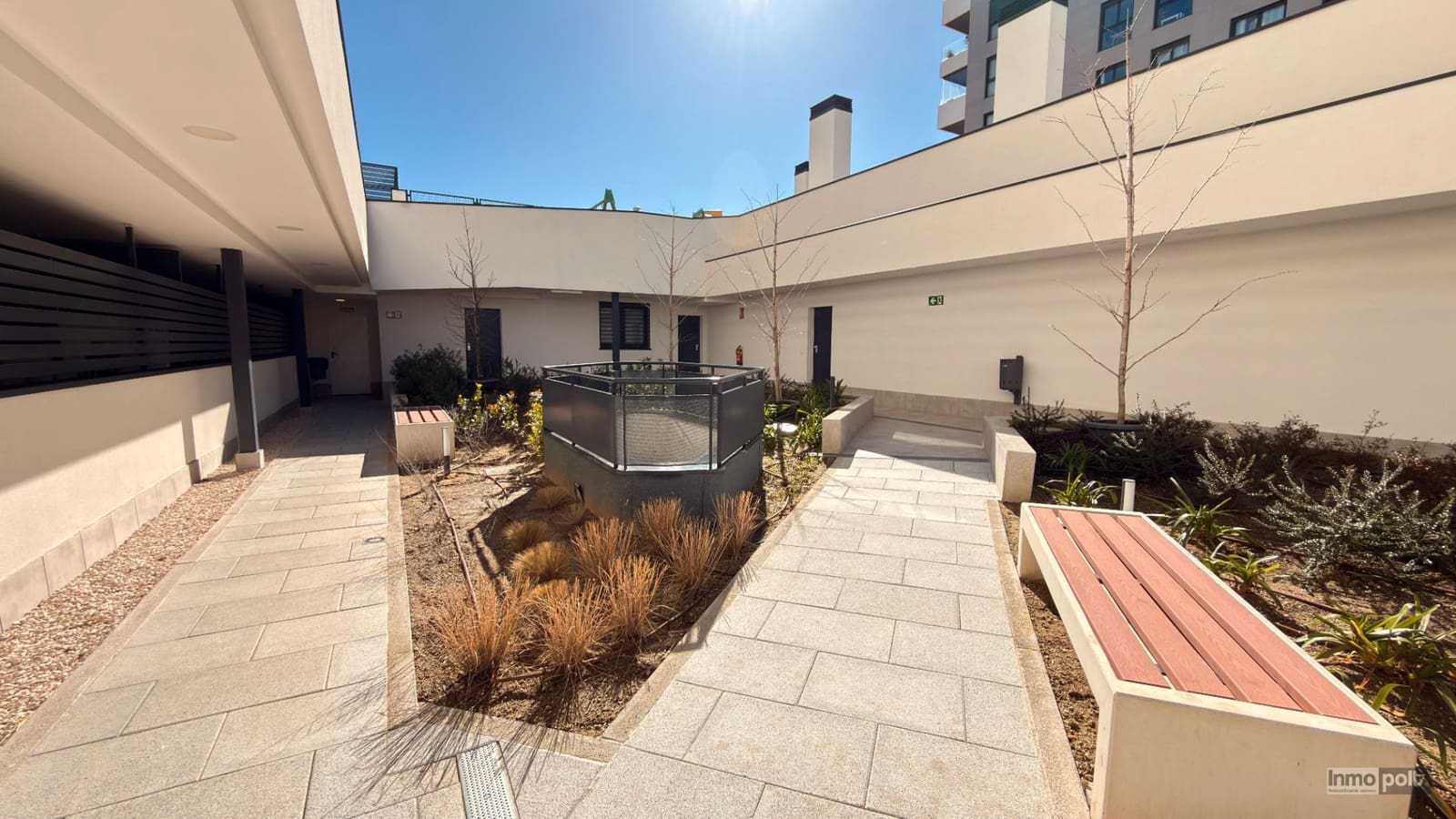 Appartement de 2 chambres à louer à Tres Cantos avec piscine garage - 1 500 € (Ref: 9691556)