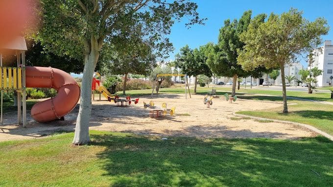 2 bedroom Penthouse for rent in Torre-Pacheco with pool - € 650 (Ref: 9691558)