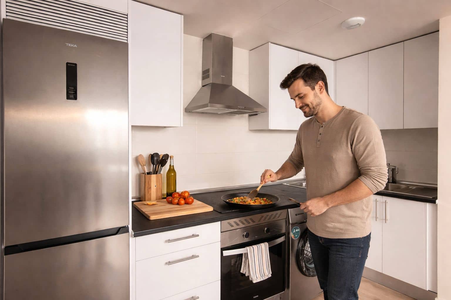 Appartement de 1 chambre à louer à Tres Cantos avec piscine garage - 1 350 € (Ref: 9691559)