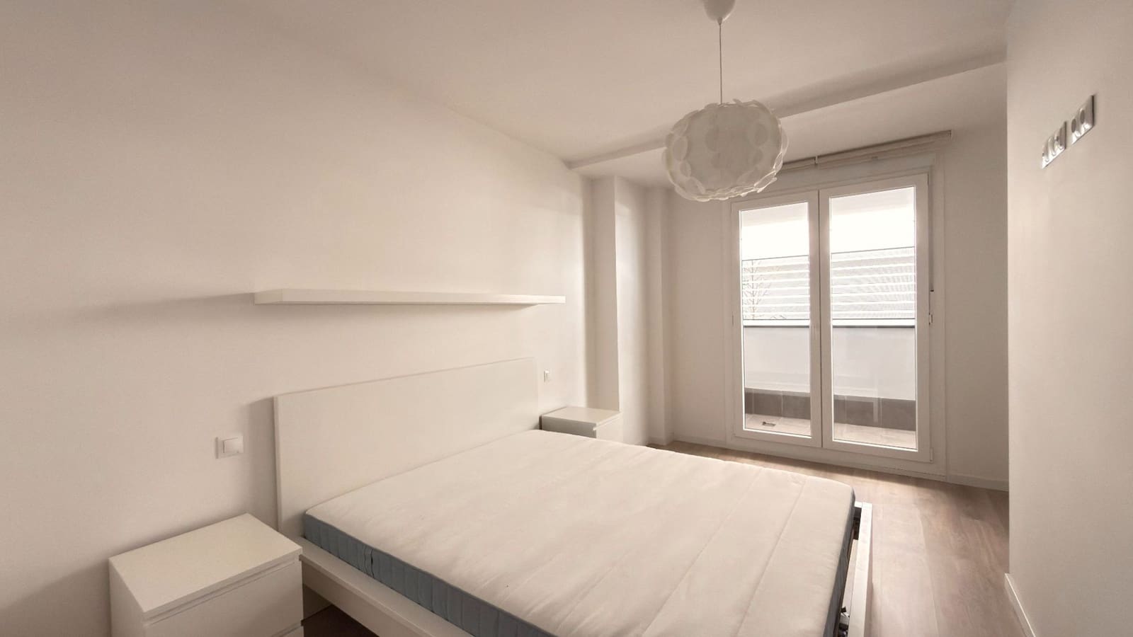 Appartement de 1 chambre à louer à Tres Cantos avec piscine garage - 1 350 € (Ref: 9691559)