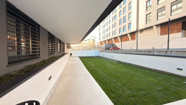 1 bedroom Apartment for rent in Tres Cantos with pool garage - € 1,350 (Ref: 9691559)