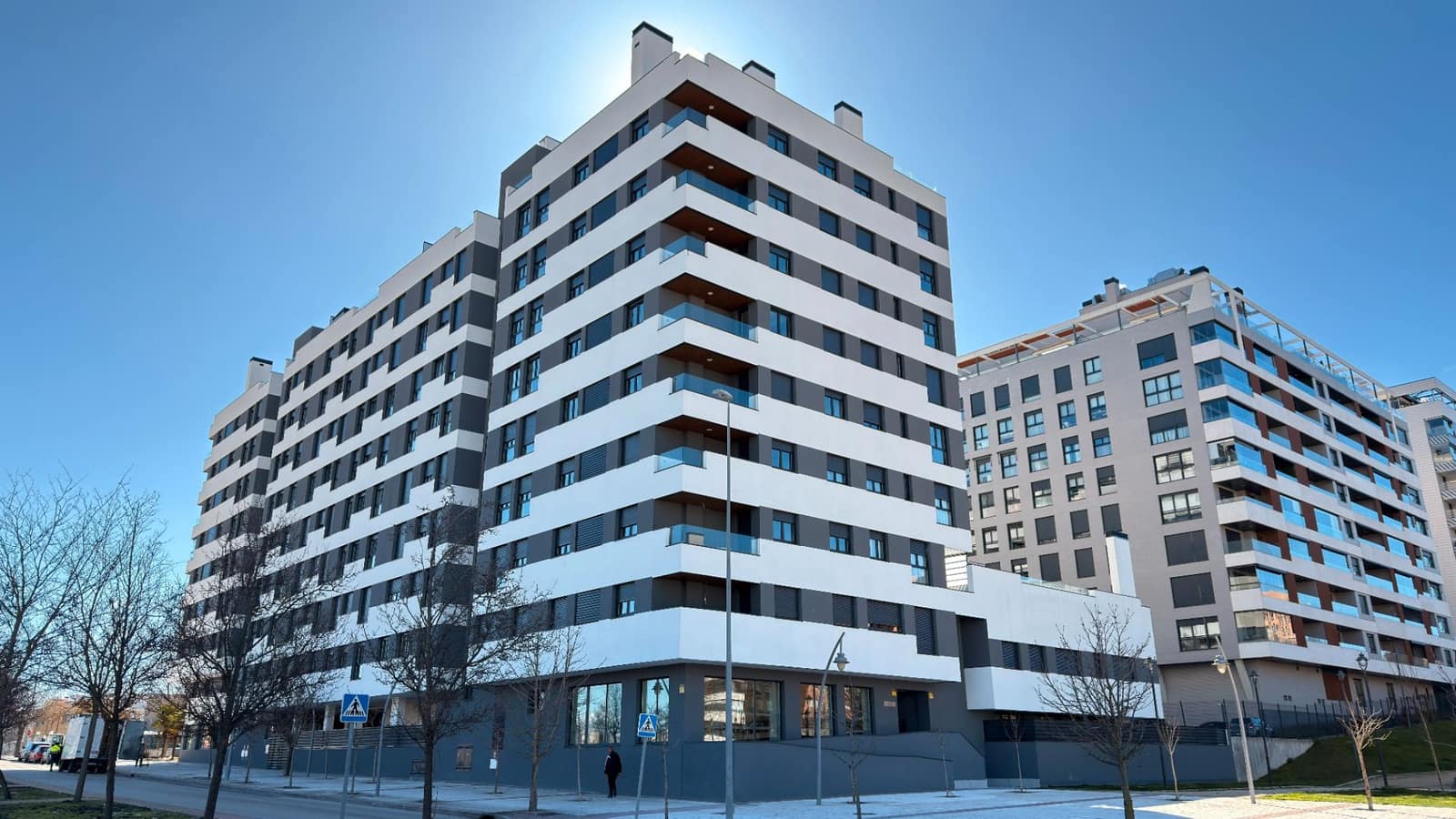 Appartement de 1 chambre à louer à Tres Cantos avec piscine garage - 1 350 € (Ref: 9691559)