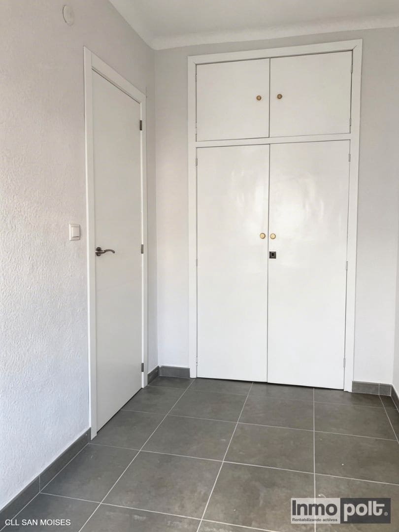 2 slaapkamer Flat te koop in Madrid stad - € 210.000 (Ref: 9691560)