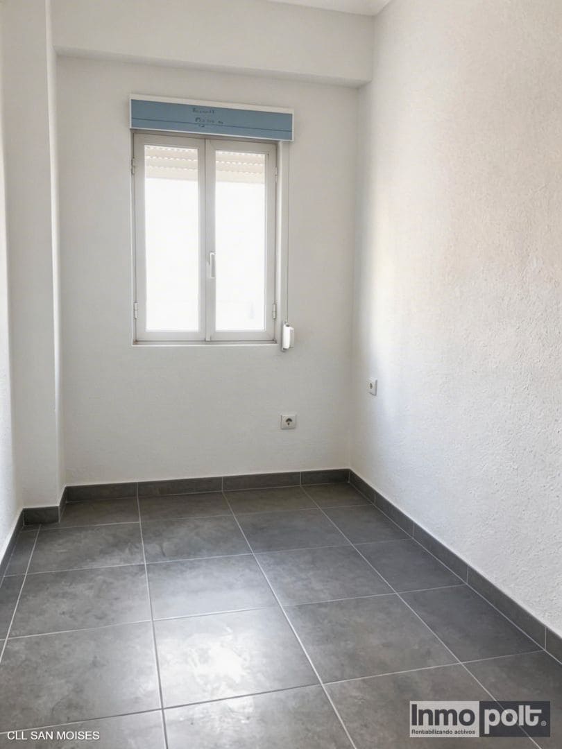 2 slaapkamer Flat te koop in Madrid stad - € 210.000 (Ref: 9691560)