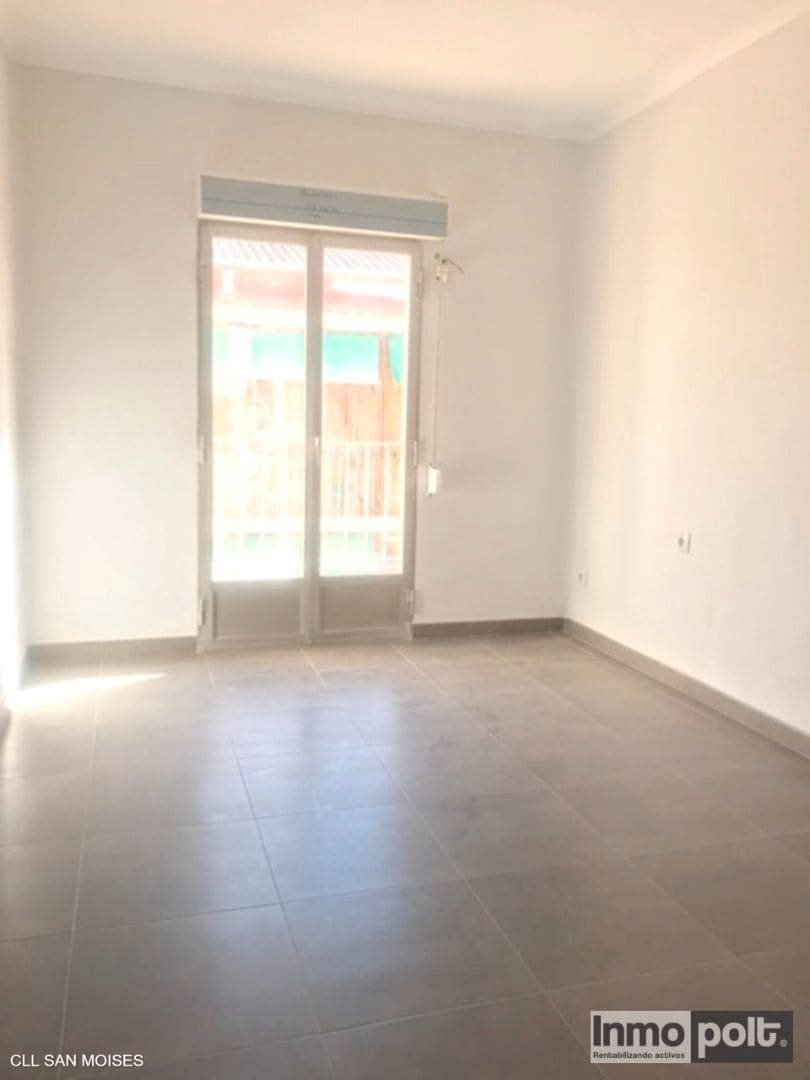 2 slaapkamer Flat te koop in Madrid stad - € 210.000 (Ref: 9691560)