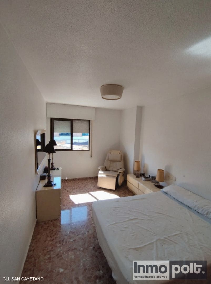 4 bedroom Flat for sale in Torre-Pacheco - € 120,000 (Ref: 9691562)